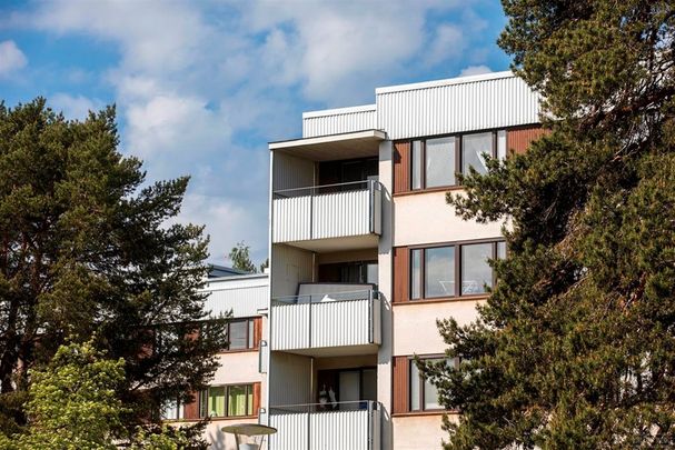 Norrbågen 22 - Foto 1