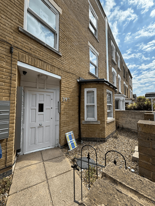 Acton Lane, London, W3 - Photo 1