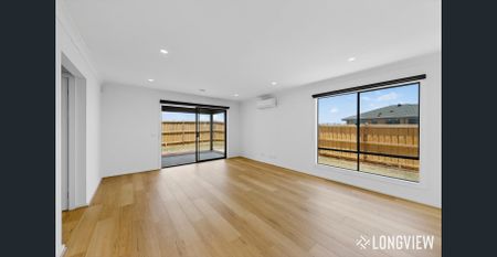 Family Home In Rockbank - Photo 5