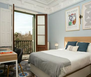 Carrer de Roger de Llúria, Barcelona, Catalonia 08010 - Photo 5