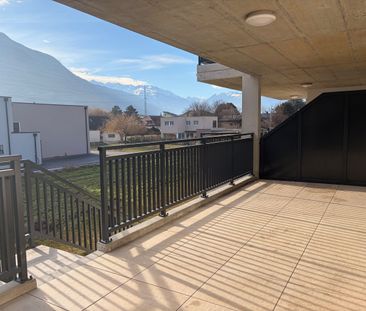 MAGNIFIQUE APPARTEMENT 2.5PCES AU REZ - Photo 3