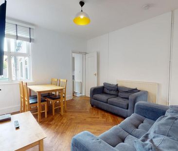 4 bedroom house to rent - Photo 1