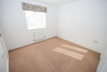 4 bedroom detached house to rent - Photo 5