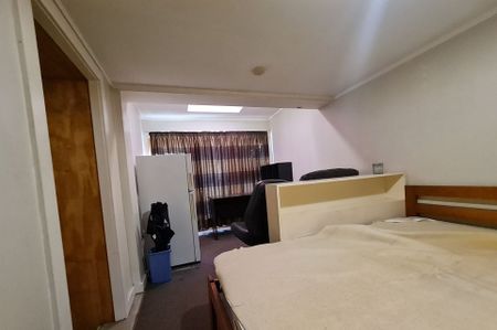 Chic 2BR Apt or en suite studio rooms in Nth Dn - Photo 4