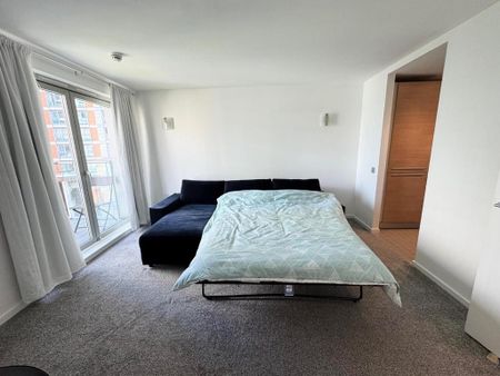 1 bedroom flat to rent - Photo 5