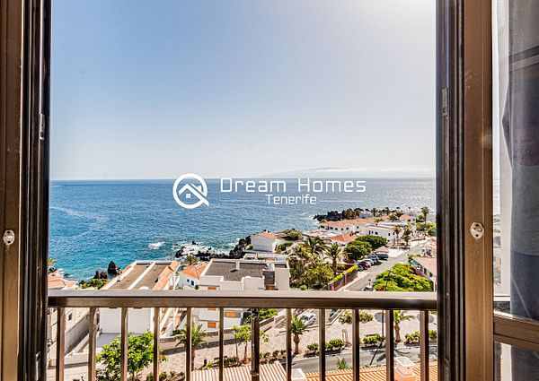 Beautiful One-Bedroom Apartment in Puerto Santiago with Views of the Ocean