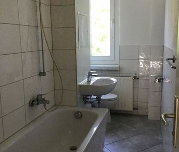 Bezugsfertige 3 Zimmerwohnung mit Balkon freut sich auf neue Bewohner! - Photo 4