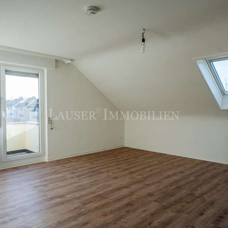 Modernisierte 2-Zimmer-Wohnung mit Balkon in Leinfelden-Echterdingen - Photo 1