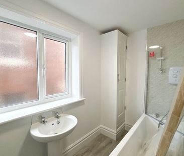 Flat 2, Beck House, 3 West Parade Road, Scarborough - Photo 6