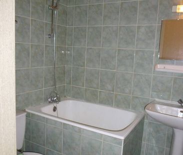 Location appartement studio 1 pièce 22 m² à Rodez (12000) - Photo 4