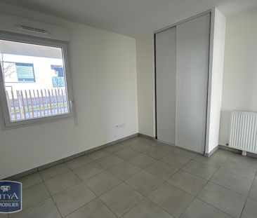 Location Appartement 4 pièces 74m² BEAUZELLE 31700 - Photo 4