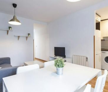 Piso de alquiler en N/a, Aluche - Photo 2