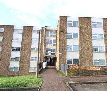 Burfield Court -ed - Wigmore - Refurbished Bed, LU2 - Photo 1