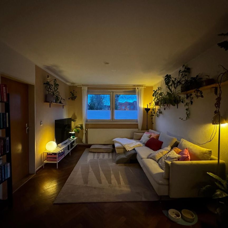 Wohnen in Alt Rensefeld, direkt an der Kirche, 2 Zi.-Whg. ca. 78qm, FREI zum 01.04.2026 - Photo 1