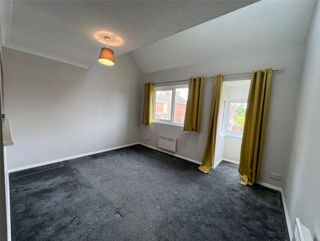 2 bedroom maisonette to rent - Photo 4