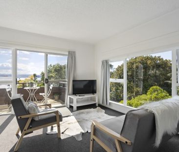 Fully Furnished Studio Unit in Stunning Location - Photo 5