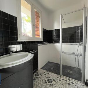 Location Maison 5 pièces 134m² CRECHES SUR SAONE 71680 - Photo 2