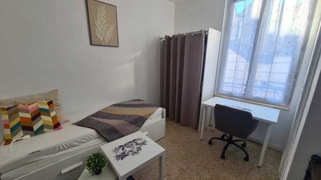 Location Appartement 1 pièce 14m² ORLEANS 45000 - Photo 2