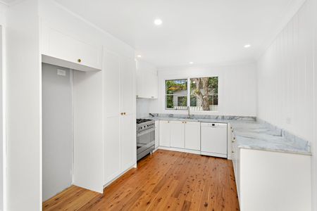 Home For Rent - Photo 5