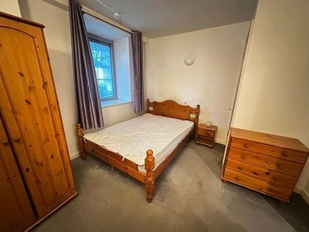 Cranbrook House, City Centre, Property for rent - Photo 2