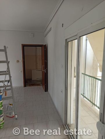 Ενοικίαση κατοικίας, 75 τ.μ., Βόλος, 500 € - Photo 2