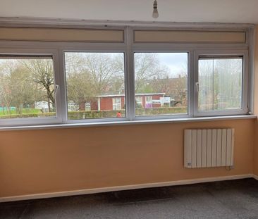 2 Bed Flat, Spon Gate House, CV1 - Photo 4