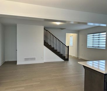 For Lease - 91 Histand Trail, Kitchener, Ontario - Photo 4