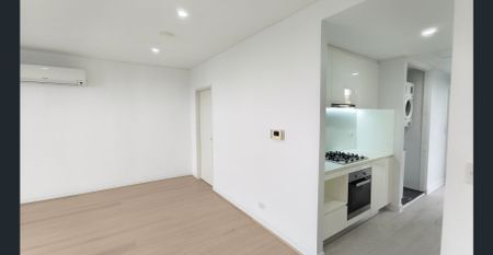 Modern One Bedroom Apartment Luxury Style Living - Photo 5