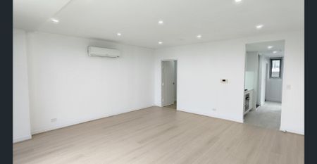 Modern One Bedroom Apartment Luxury Style Living - Photo 2