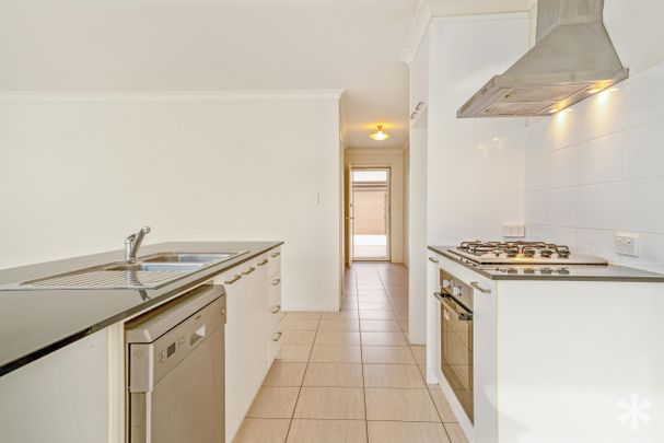 16/36 Wialki Lane - Photo 1