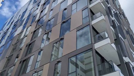 810/10 Alpha St - Photo 4