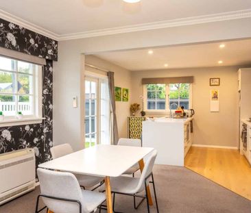Lovely renovated 2-bedroom home in Beckenham! - Photo 4