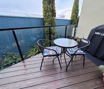 2-Bed Townhouse in the Heart of Palmerston North! - Photo 3