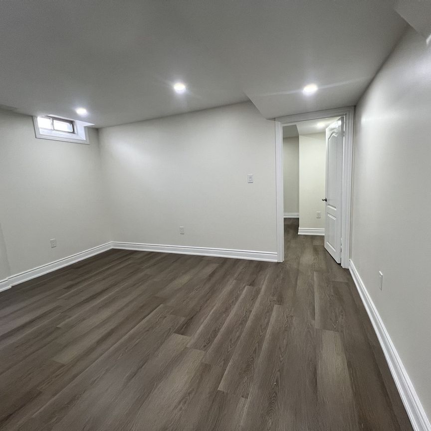 For Lease - 5 Fenn Street, Ajax, Ontario - Photo 1