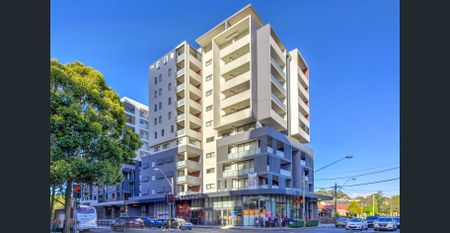 Luxury Apartment - Photo 3