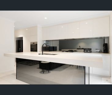 25 Birch Avenue, Mount Annan, NSW 2567 - Photo 2