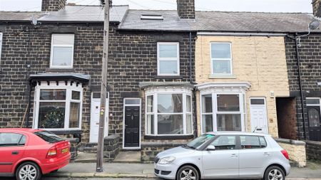 Farnley Avenue, Birley Carr, Sheffield - Photo 4