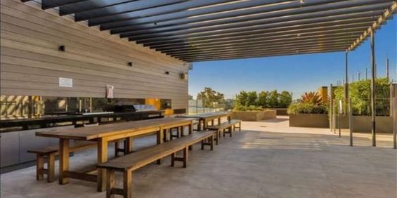 Unfurnished "Charming West End Home for Rent: Your Perfect Urban Oasis Awaits! " - Photo 3