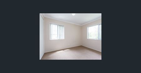 NEAT AND TIDY TWO BEDROOM HOUSE - Photo 2