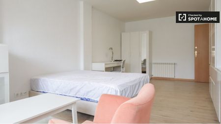 madrid, Community of Madrid 28915 - Foto 4