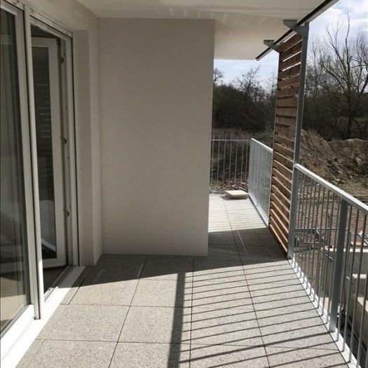 Appartement à louer, 2 pièces - Strasbourg 67200 - Photo 1