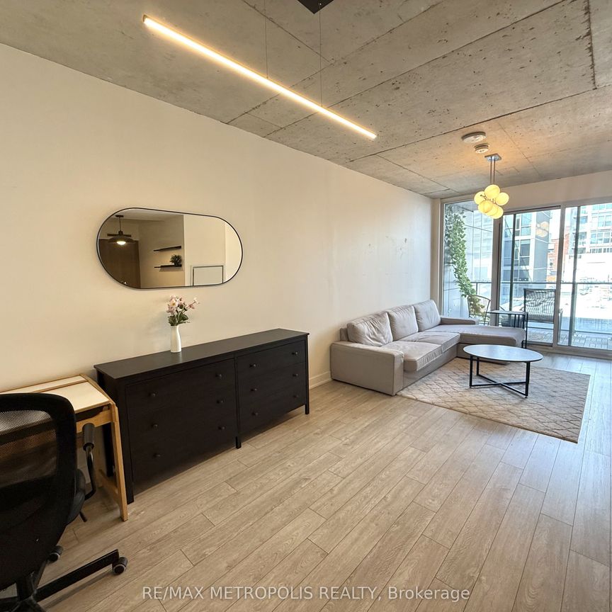 Riverside Square Lofts 15-45 , #520 - Photo 1