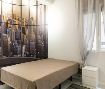 Calle de Santa Cruz de Marcenado, Madrid, Community of Madrid 28015 - Photo 4