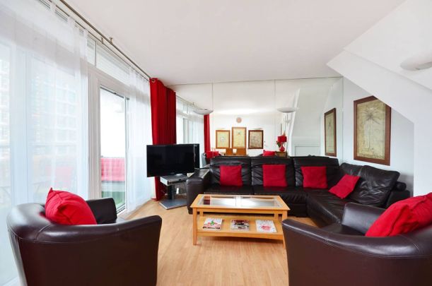 2 Bed Maisonette, St Giles High Street, WC2H - Photo 1