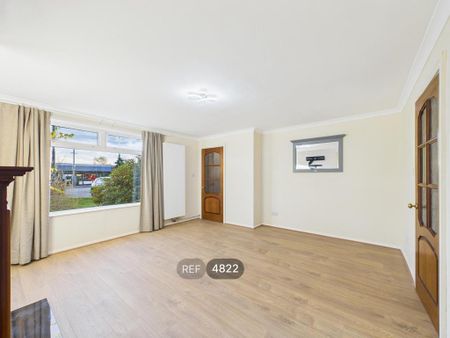 3 bedroom semi-detached house to rent - Photo 2