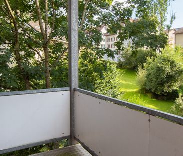 Hübsche 2.5 Zi.-Wohnung - mit Balkon in ruhigem Quartier - Photo 4