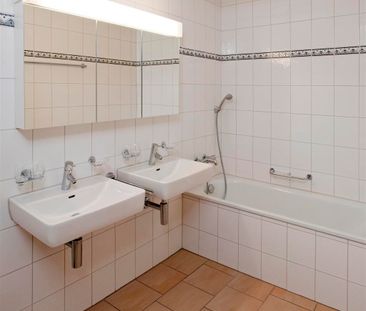 5.5 Zimmer, 153 m², 6. Stock - Photo 3