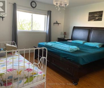 7128 MAGISTRATE TERRACE - Photo 4