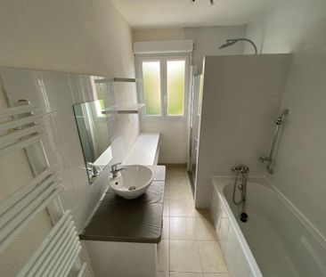 Location Maison 5 pièces 99m² VERNEUIL SUR VIENNE 87430 - Photo 3