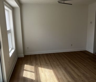 For Lease - 79 Cashel Court, Aurora, Ontario - Photo 1